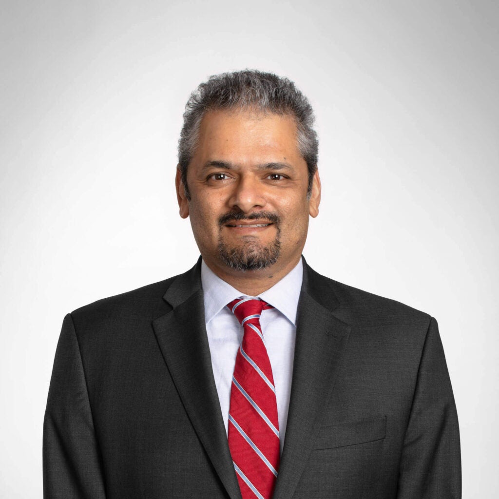 Srinu Sonti headshot